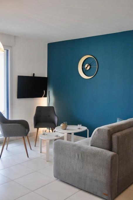 Elegant & Spacieux, Place Du Dauphin A ปอร์นิเชต์ ภายนอก รูปภาพ